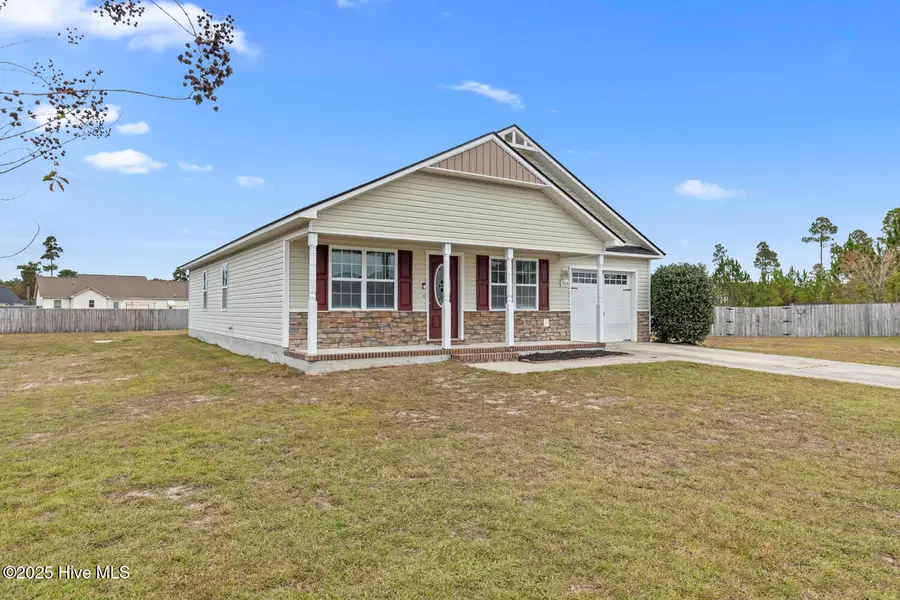 503 Hester Court, Richlands, NC 28574 - Image #3