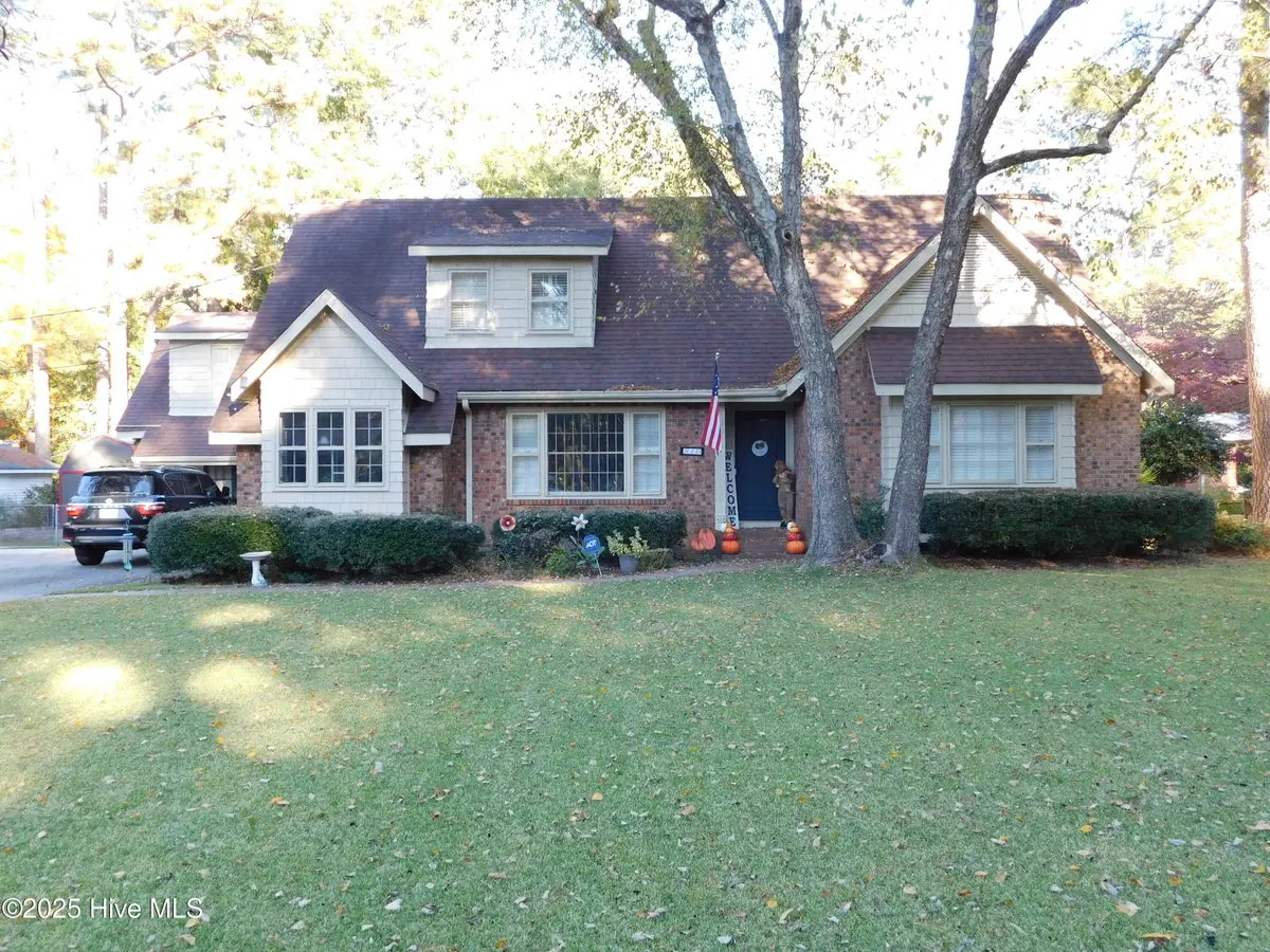 510 S Wilkinson Drive, Laurinburg, NC 28352 - Image #1