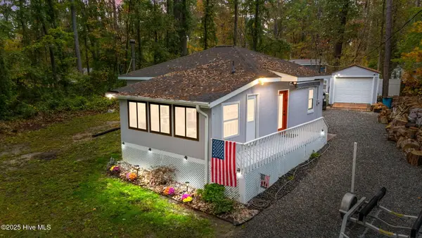 588 River Road, Blounts Creek, NC 27814