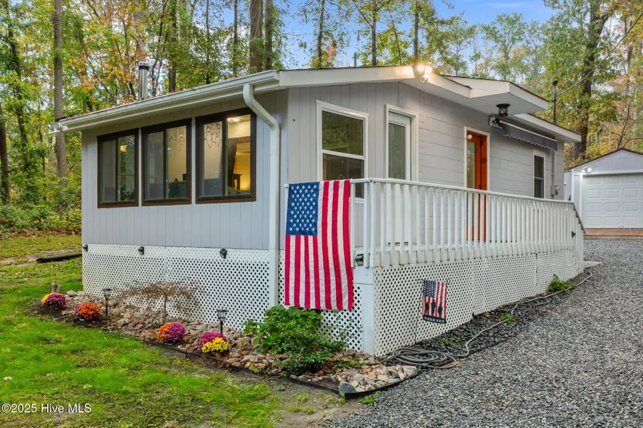 588 River Road, Blounts Creek, NC 27814 - Image #2