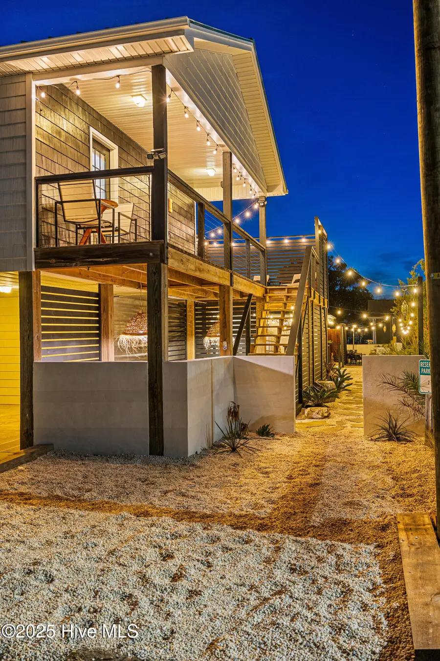 135 N Third Avenue N, Kure Beach, NC 28449 - Image #2