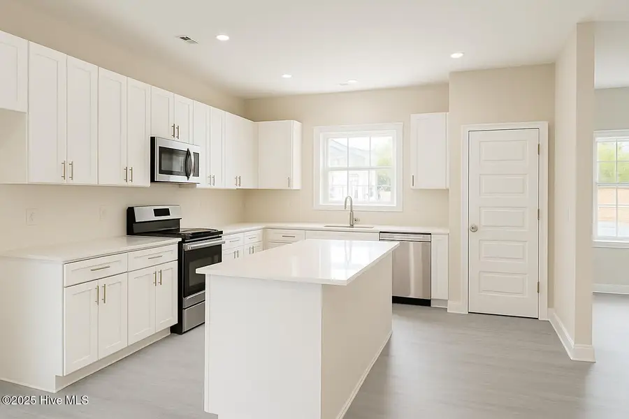 463 Fowler Manning Road, Richlands, NC 28574 - Image #2