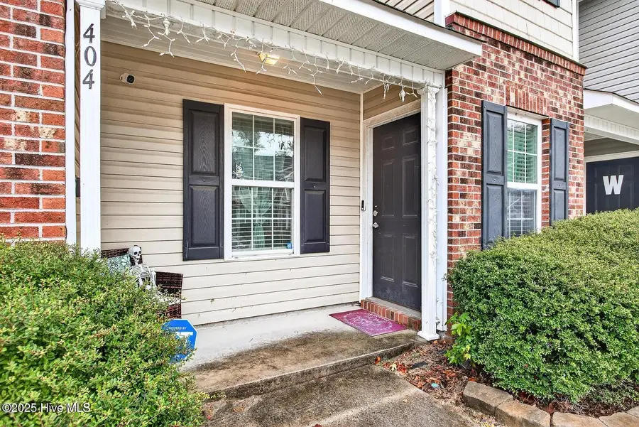 404 Falls Cove, Jacksonville, NC 28546 - Image #2