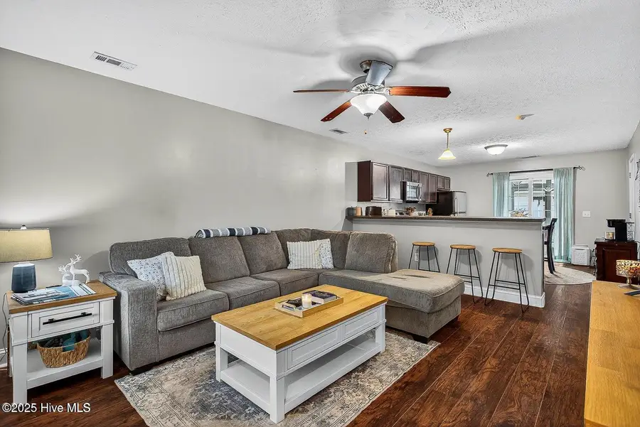 404 Falls Cove, Jacksonville, NC 28546 - Image #3