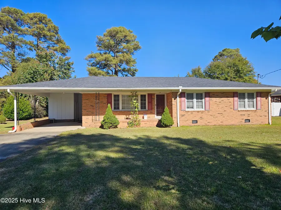 124 Kimberly Drive, Clinton, NC 28328 - Image #2