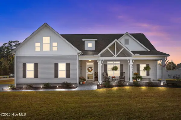 1058 Buckley Drive, Grimesland, NC 27837