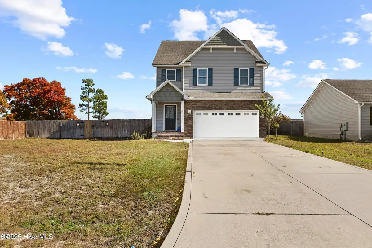 135 Rosemary Avenue, Hubert, NC 28539 - Image #1