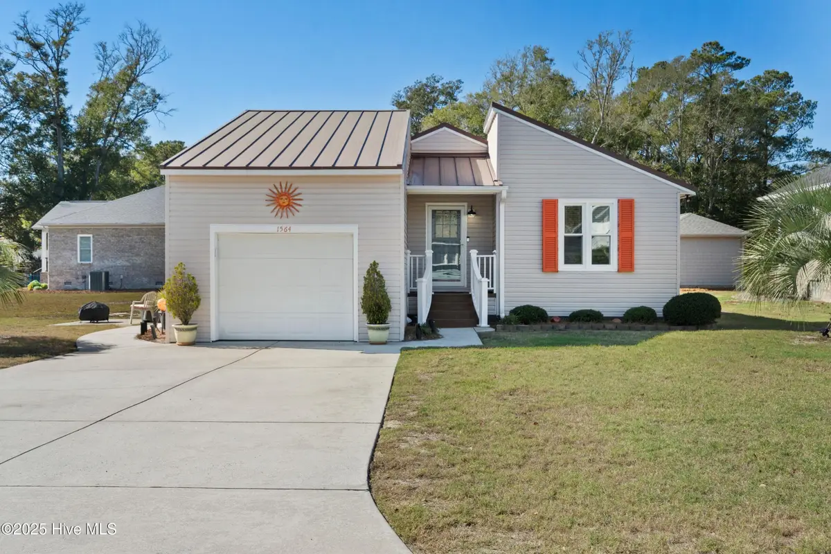 1564 Shipwatch Lane Sw, Ocean Isle Beach, NC 28469 - Image #1