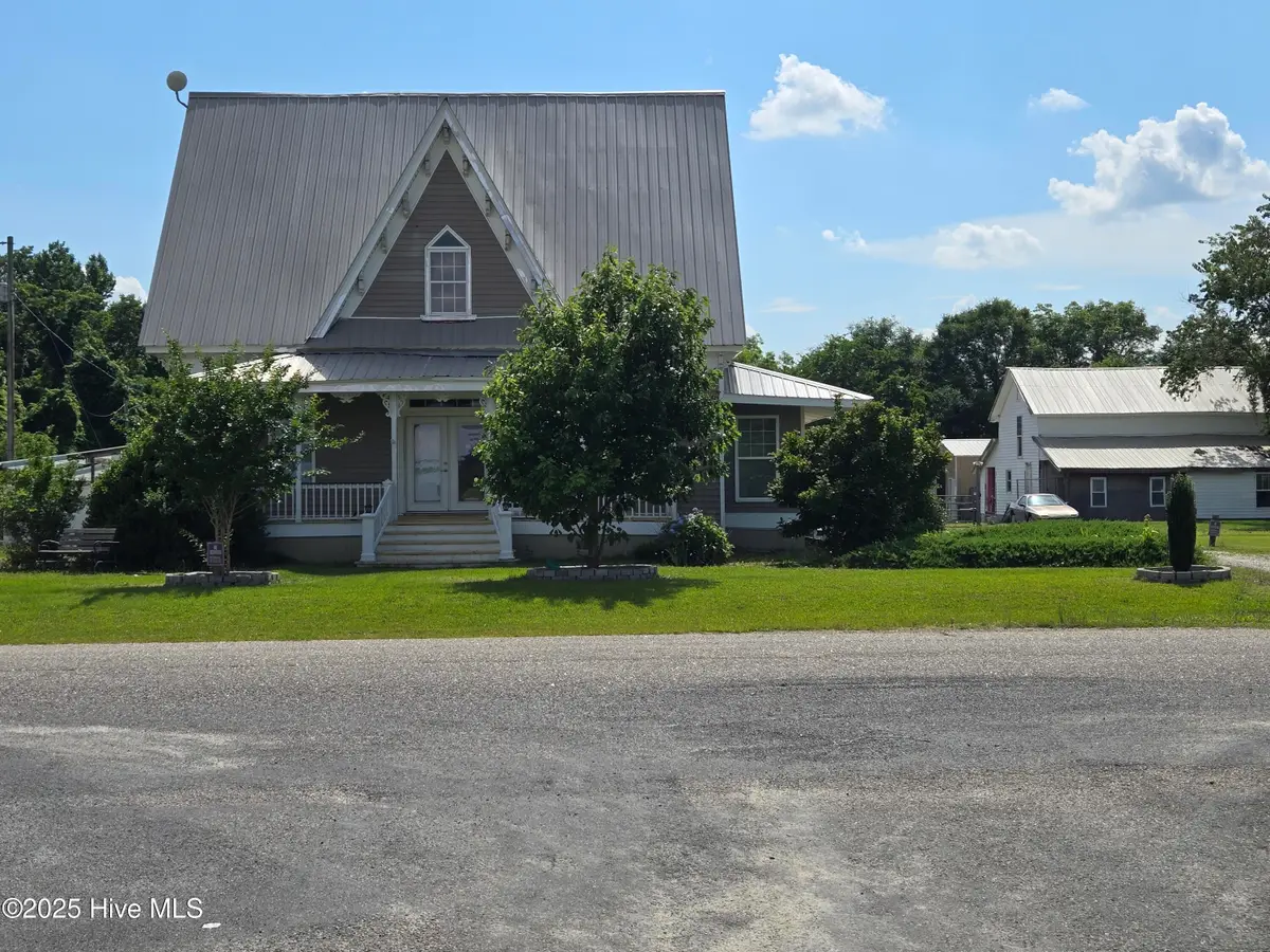 11940 Tom Gibson Road, Laurinburg, NC 28352 - Image #1