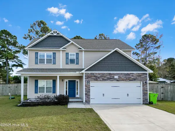 107 Anderson Avenue, Holly Ridge, NC 28445