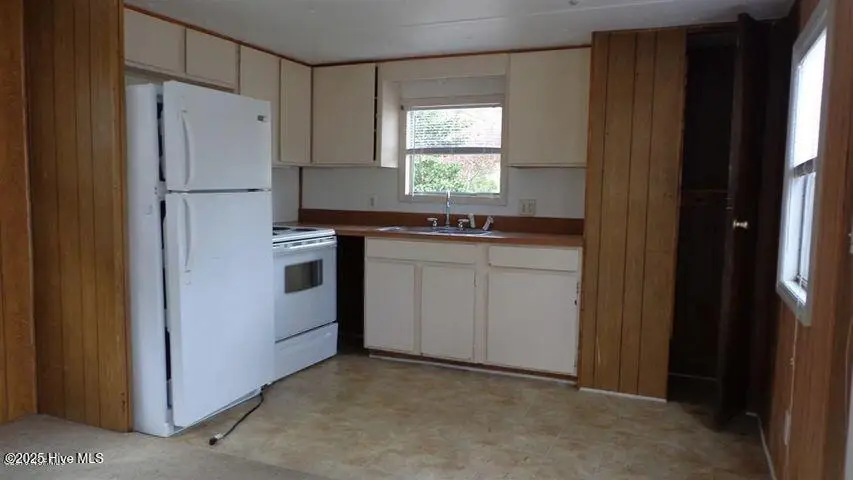 141 Denise Drive, Jacksonville, NC 28540 - Image #3