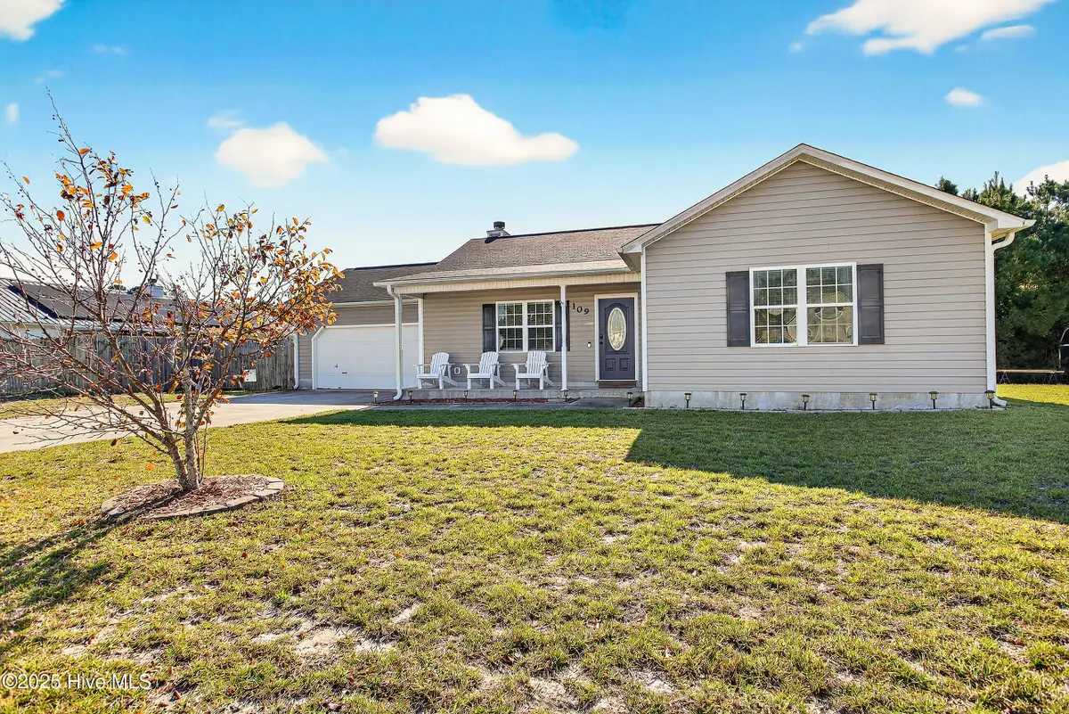 109 Jenna Rea Road, Hubert, NC 28539 - Image #1