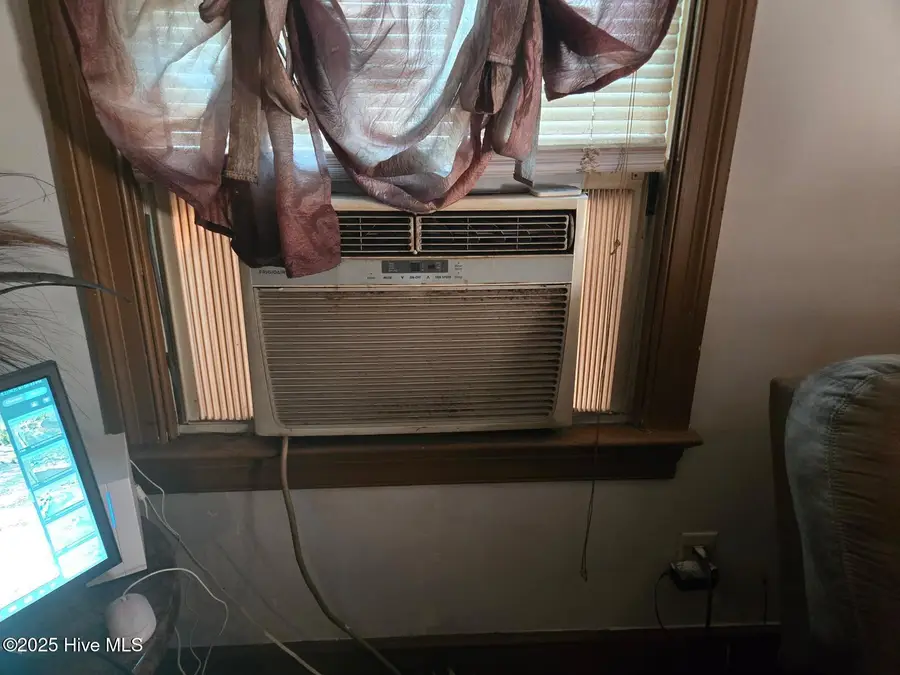 1117 Candlewood Drive, Kinston, NC 28501 - Image #3