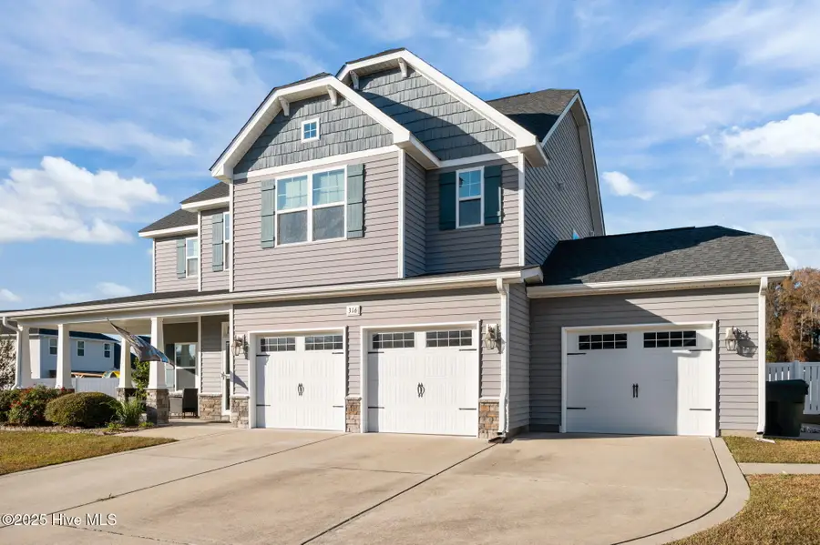 316 Copper Creek Drive, Winterville, NC 28590 - Image #3