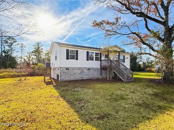 4876 Loop Road, Scranton, NC 27875