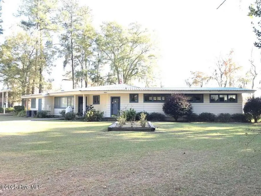 6890 U.s. 701 Highway N, Elizabethtown, NC 28337 - Image #2