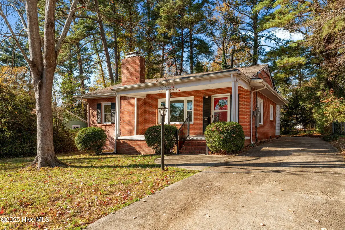 512 Bracken Street, Sanford, NC 27330 - Image #1