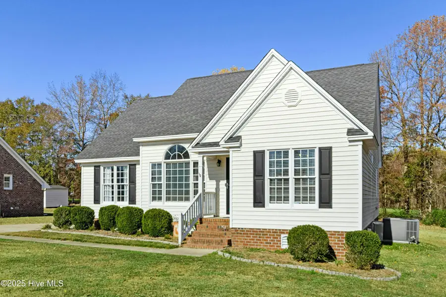 5209 Castlewood Drive, Wilson, NC 27893 - Image #2