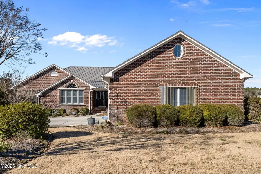 459 Chadwick Shores Drive, Sneads Ferry, NC 28460 - Image #3