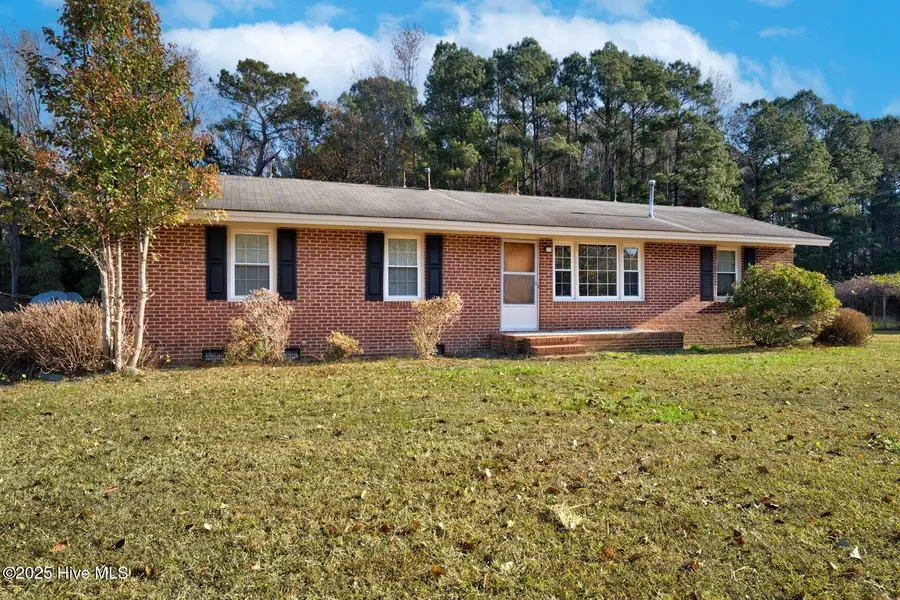 526 Maccripine Road, Pinetops, NC 27864 - Image #2