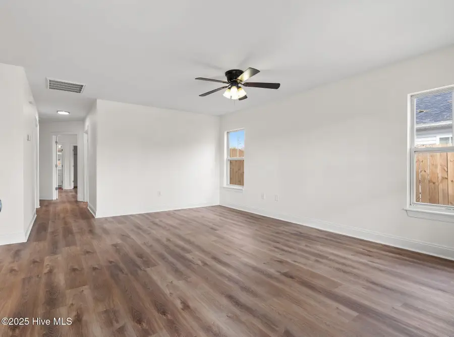 305 North Carolina Avenue, Wilmington, NC 28401 - Image #3