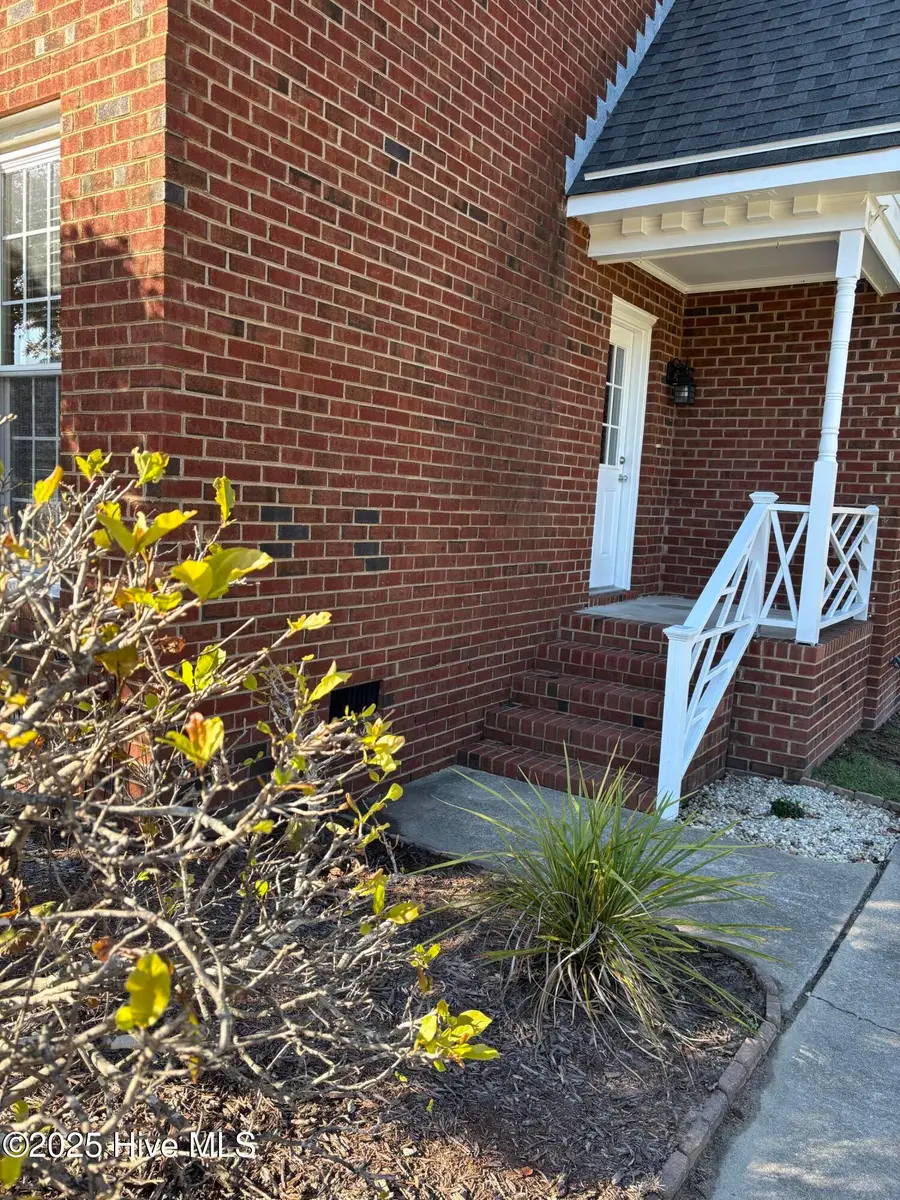 4200 Treetops Circle, Winterville, NC 28590 - Image #2