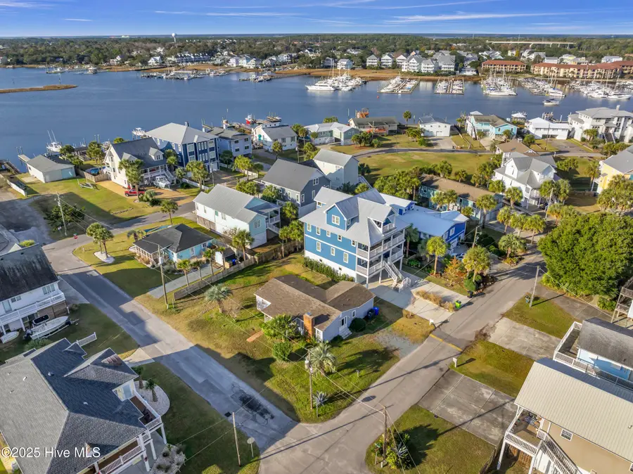 167 Delaware Avenue, Carolina Beach, NC 28428 - Image #3