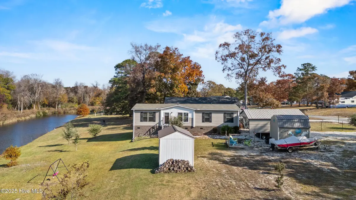 2157 Lakeside Avenue Sw, Supply, NC 28462 - Image #1