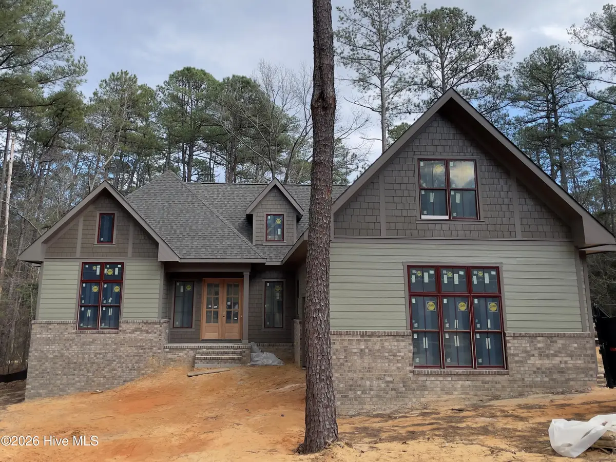 12 Hemlock Court, Pinehurst, NC 28374 - Image #1
