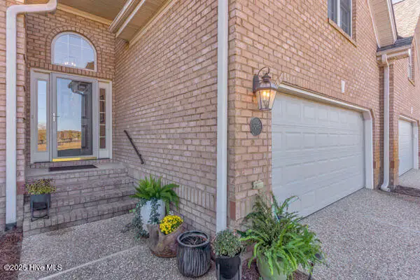 3064 Annsdale Drive S, Leland, NC 28451