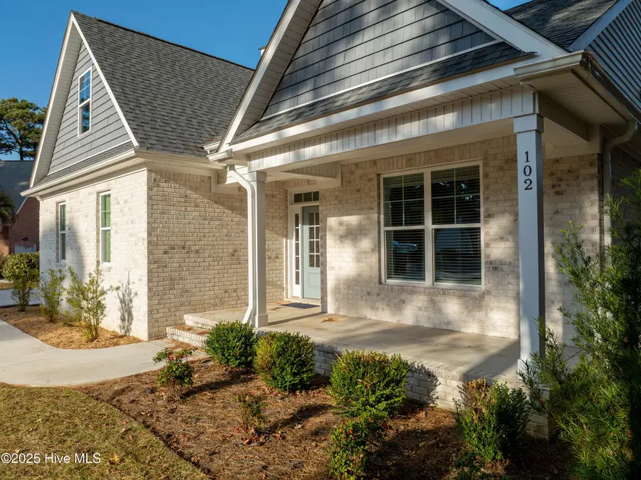 102 Pirates Cove, Sneads Ferry, NC 28460 - Image #3