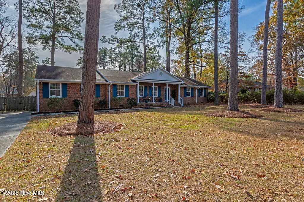 5105 Pinetree Lane, Trent Woods, NC 28562 - Image #1