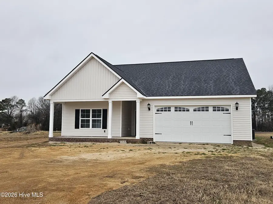 176 Country Cove Lane, Clinton, NC 28328 - Image #2