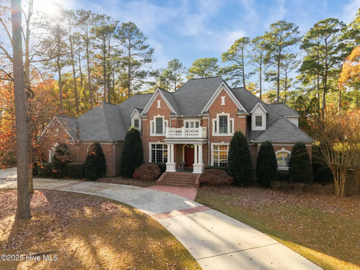 516 Chesapeake Place, Greenville, NC 27858 - Image #1