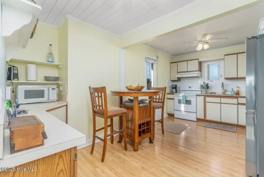 11008 Inlet Drive, Emerald Isle, NC 28594 - Image #3