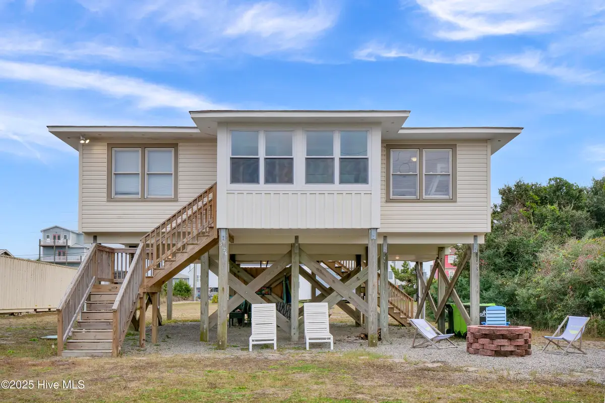 3126 Topsail Avenue, North Topsail Beach, NC 28460 - Image #1