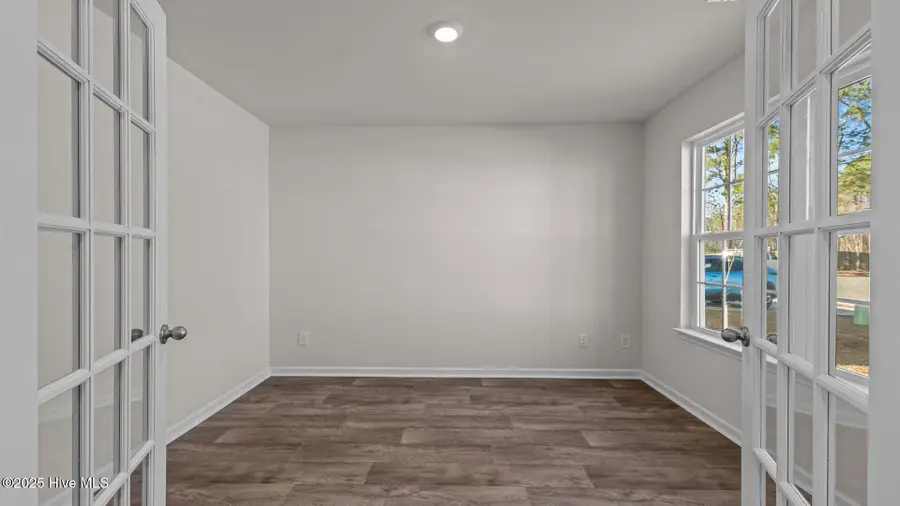 4015 Topsail Trail, New Bern, NC 28560 - Image #3