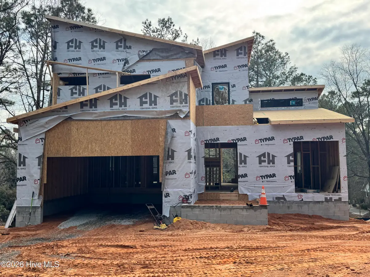 1104 N Glenwood Trail, Southern Pines, NC 28387 - #1