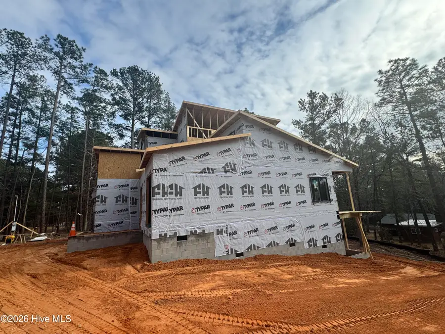 1104 N Glenwood Trail, Southern Pines, NC 28387 - #2