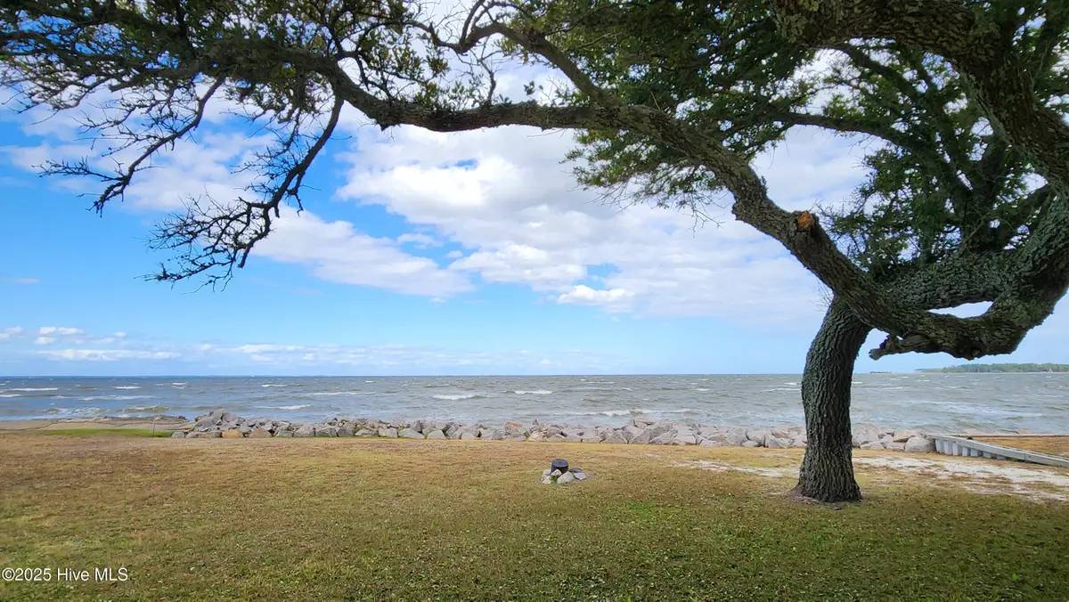 187 Pamlico Parkway, Beaufort, NC 28516 - Image #1