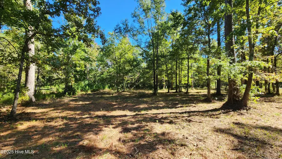 112 Sandy Point Drive, Beaufort, NC 28516 - Image #2