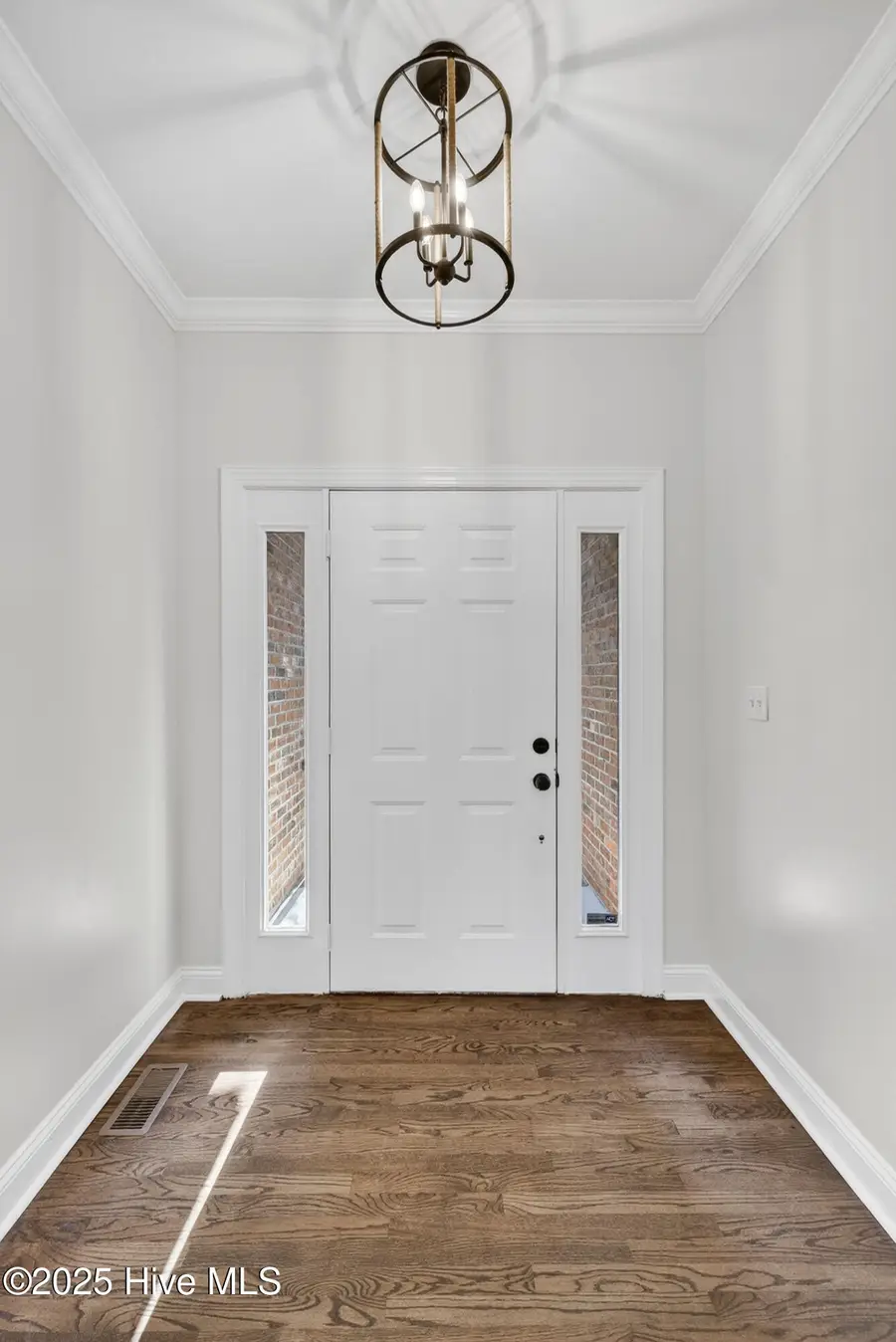 5235 Crosswinds Drive, Wilmington, NC 28409 - Image #2