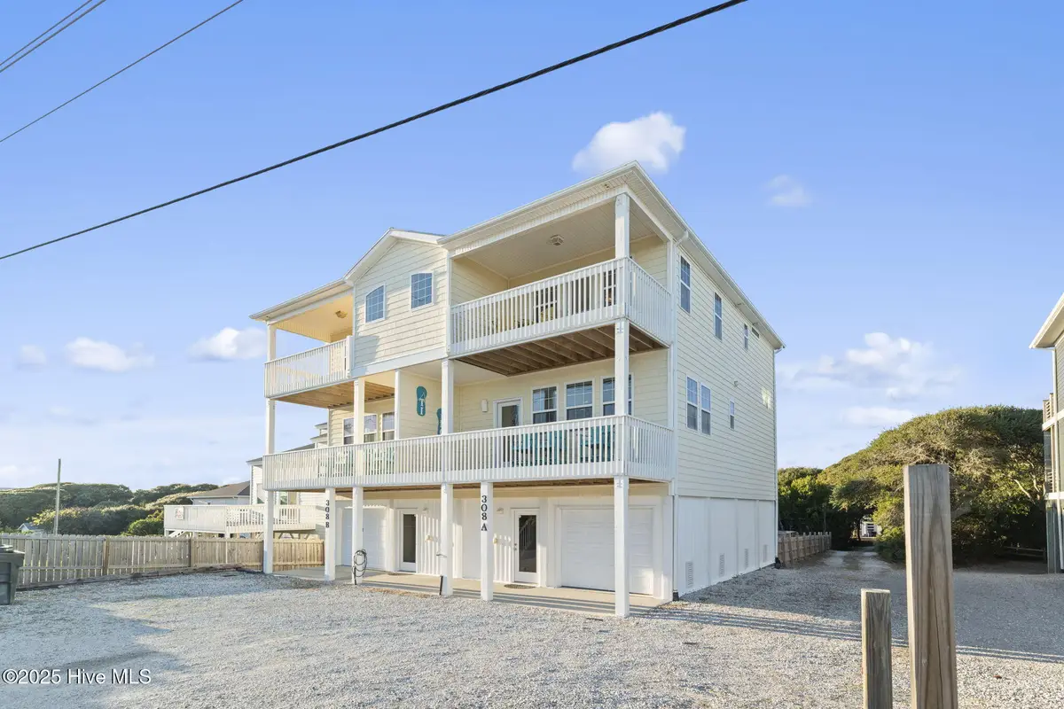 308 N Anderson Boulevard, Topsail Beach, NC 28445 - Image #1