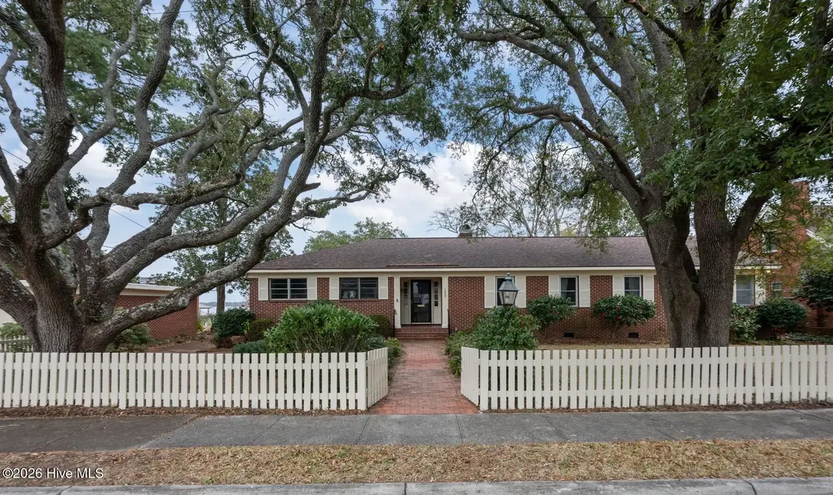 1800 River Drive, New Bern, NC 28560 - Image #1