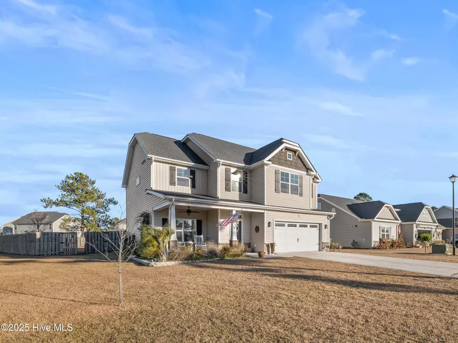 129 Oyster Landing Drive, Sneads Ferry, NC 28460 - Image #2