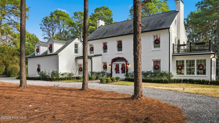 225 Hill Road, Southern Pines, NC 28387 - Image #2