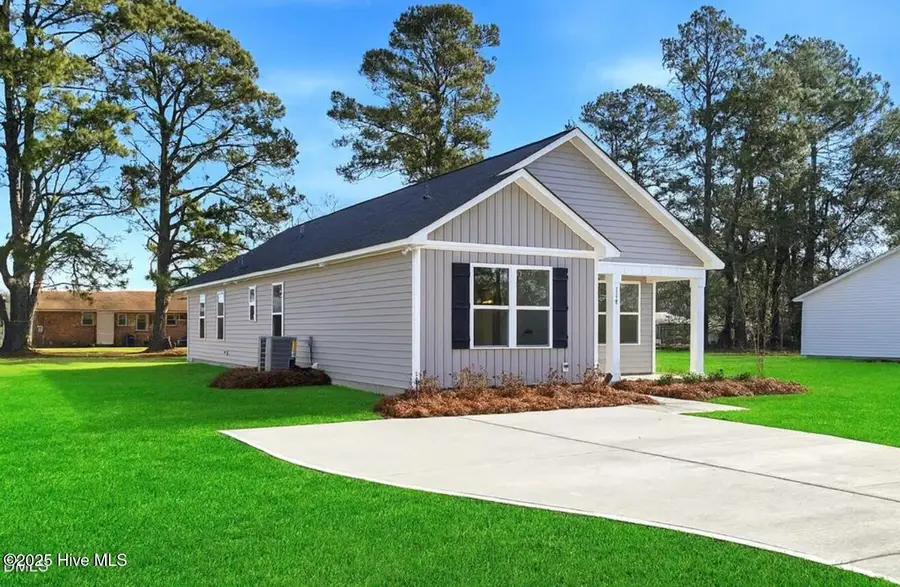 218 Rae Street, Warsaw, NC 28398 - Image #3