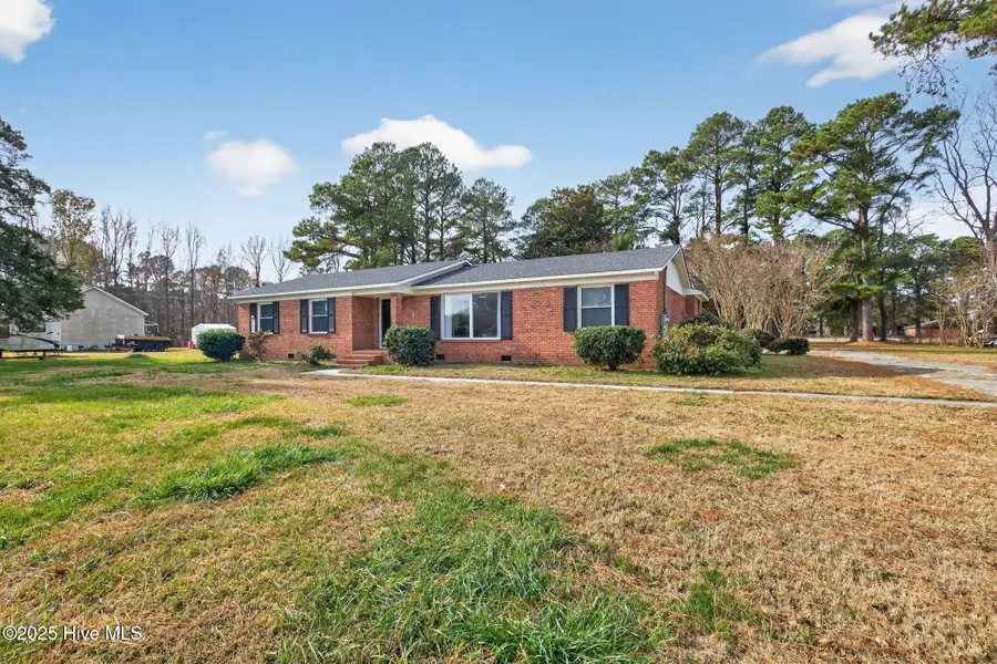 1607 Dellaire Drive, Elizabeth City, NC 27909 - Image #2