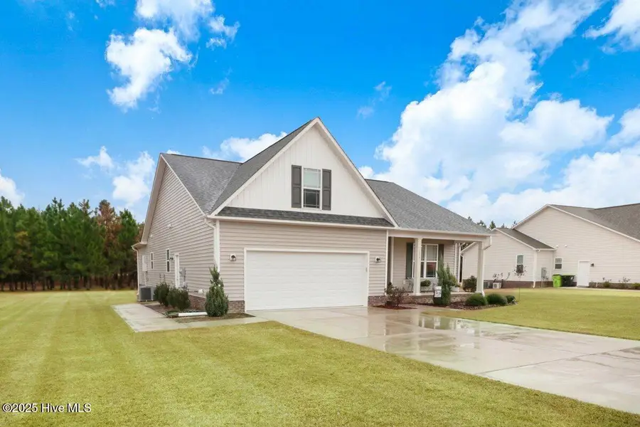 117 Persimmon Drive, New Bern, NC 28562 - Image #3