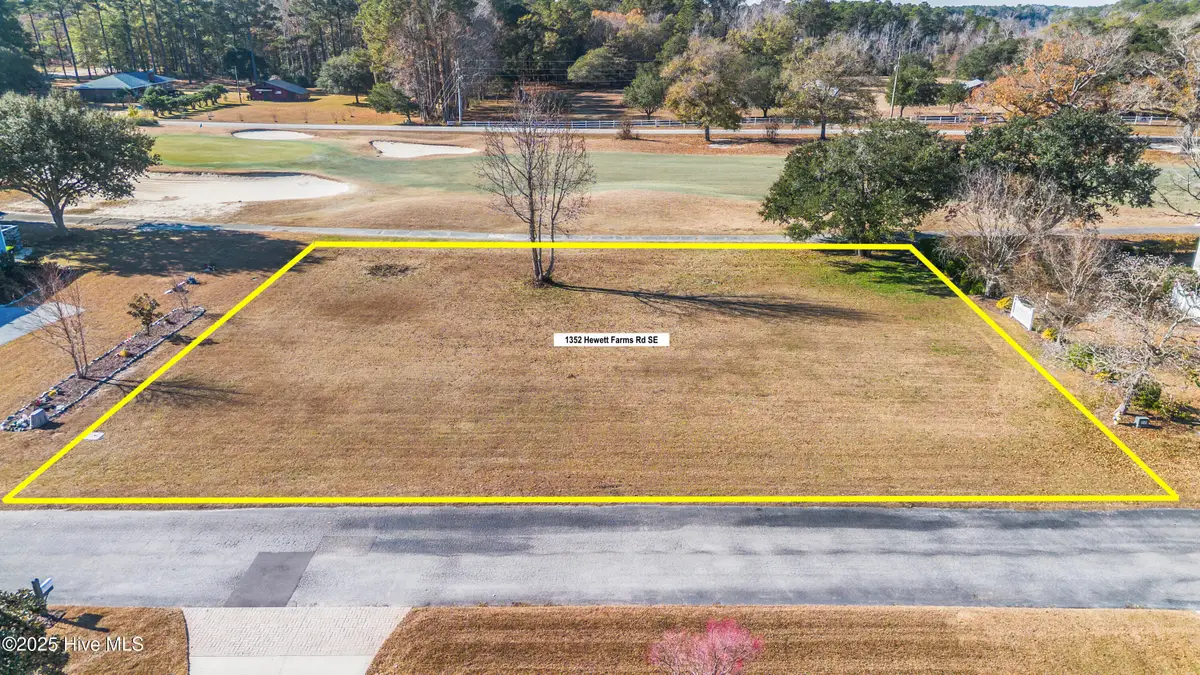 1352 Hewett Farms Road Sw, Shallotte, NC 28470 - Image #1